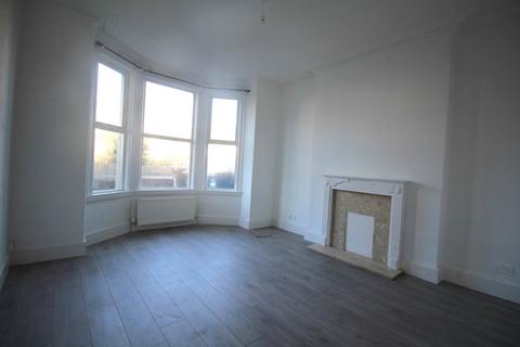 2 bedroom flat to rent, Milton Road, Weston Super Mare