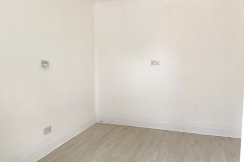 1 bedroom flat to rent, Penventon Court, Tilbury