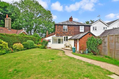 29 Archway Place, Dorking, RH4 1DR