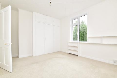 29 Archway Place, Dorking, RH4 1DR