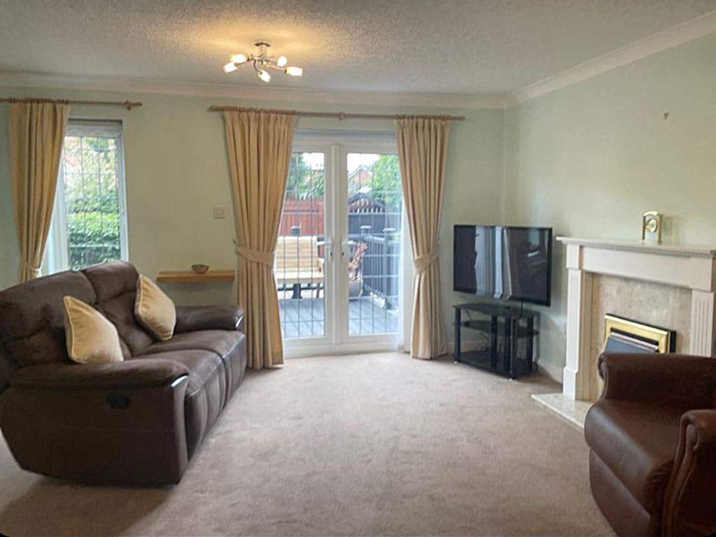 29 Ash Grove, Heathhall, Dumfries, DG1 3 TG - Braid