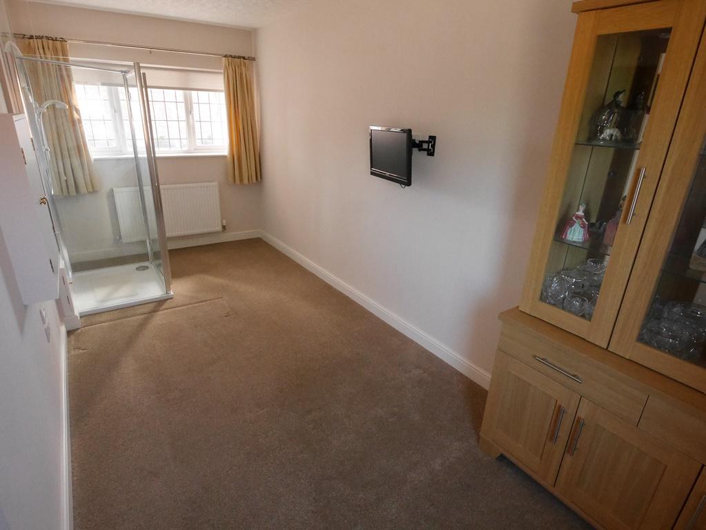 29 Ash Grove, Heathhall, Dumfries, DG1 3 TG - Braid