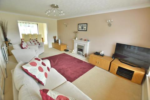 4 bedroom end of terrace house for sale - Cannon Hill Gardens, Colehill, Dorset, BH21 2TA