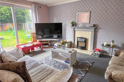 3 bedroom semi-detached house for sale - Downshaw Road, Ashton-under-Lyne, Greater Manchester, OL7
