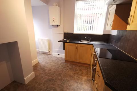 2 bedroom flat to rent, Guelder Road, High Heaton, Newcastle upon Tyne, NE7