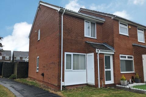 2 bedroom end of terrace house for sale, Hawthorn Walk, Lee-On-The-Solent, Hampshire, PO13