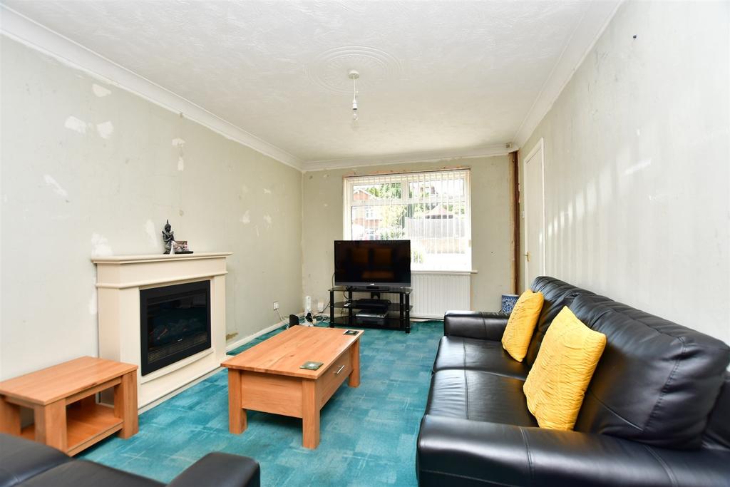 Marion Close, Walderslade, Chatham, Kent 4 bed end of terrace house for