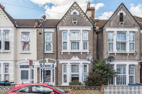 15 Heaton Road, Mitcham, CR4 2BW
