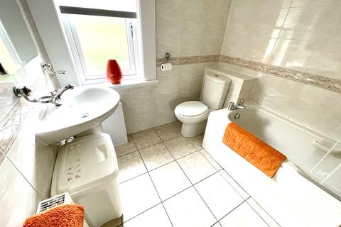 11 Cathkin Place, Cambuslang, Glasgow, G72 7AZ