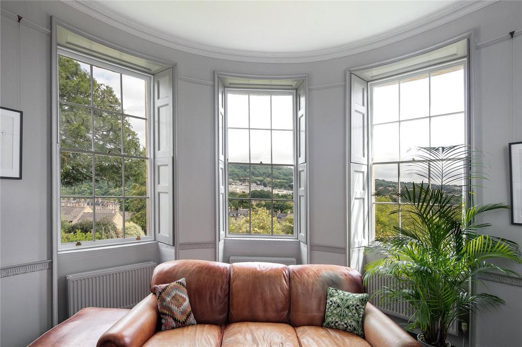 Bow Window