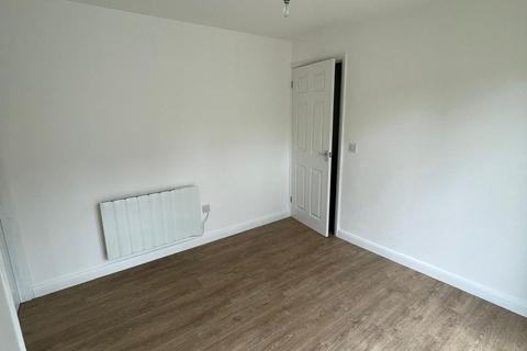 1 bedroom flat to rent, Marlborough Road, Ashford, TW15