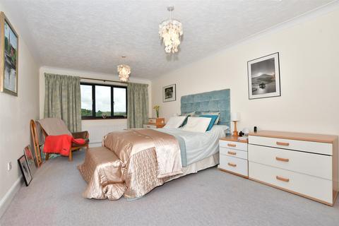 Hill House, 52 Eynsford Rise, Eynsford, Dartford, DA4 0HR