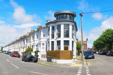 2 bedroom end of terrace house for sale - Stafford Road, Brighton, East Sussex
