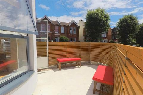 2 bedroom end of terrace house for sale - Stafford Road, Brighton, East Sussex
