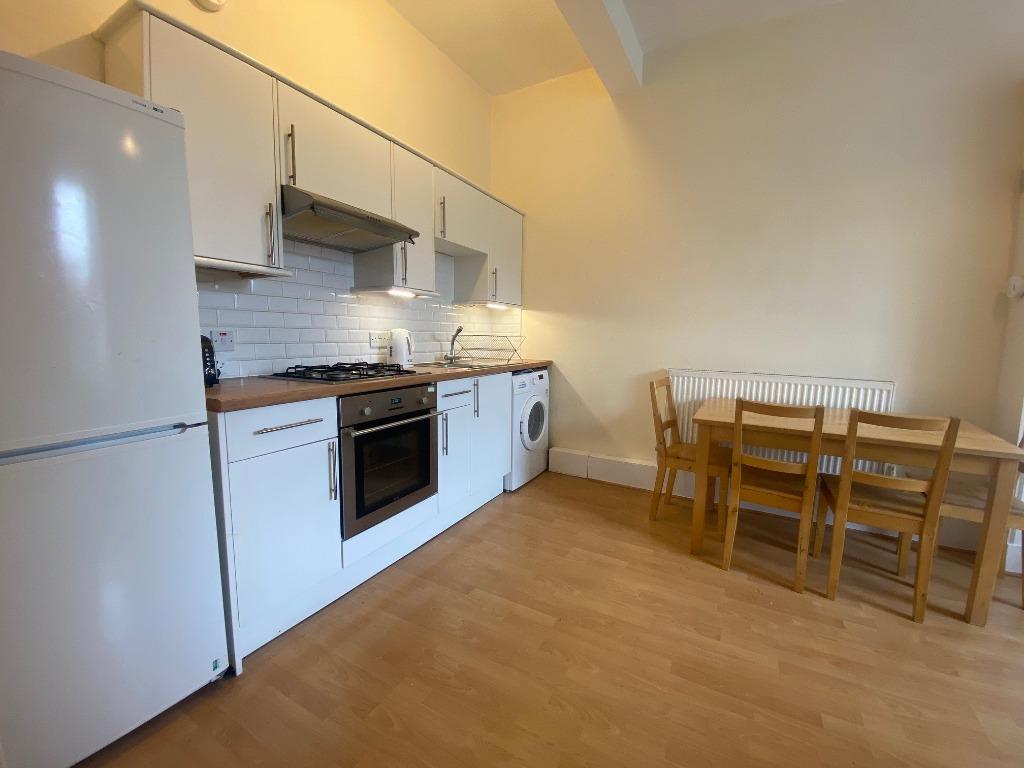Apartment in Edinburgh - View 5