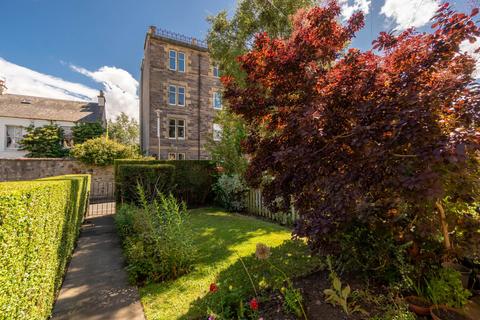 12 Bonnington Grove, Edinburgh, EH6 4BW
