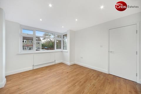 4 bedroom end of terrace house to rent, Grayscroft Road, LONDON, SW16