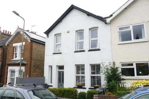 2b Puller Road, Barnet, EN5 4HF