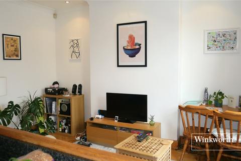 2b Puller Road, Barnet, EN5 4HF