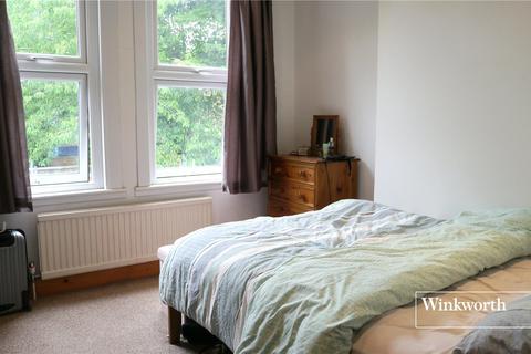 2b Puller Road, Barnet, EN5 4HF