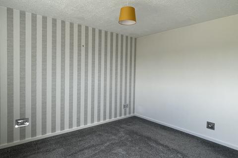 2 bedroom flat to rent - Raploch Street, Larkhall ML9