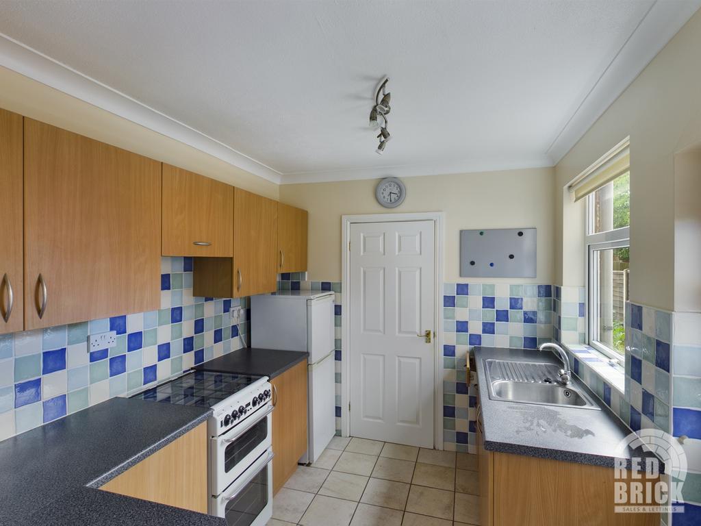 Stanley Road, Earlsdon, Coventry... 1 bed ground floor flat £725 pcm