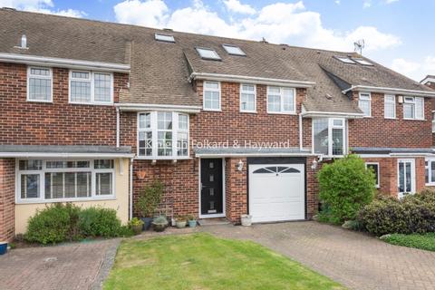 4 bedroom house to rent - Capel Close Bromley BR2