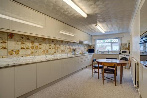 undefined, Braemar Close, Lawn, Swindon, Wiltshire, SN3