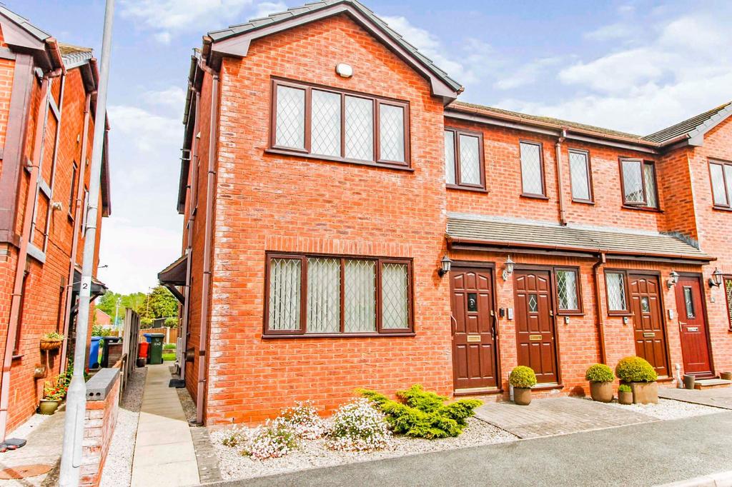 Tree Tops Court, Rhyl Road, Rhuddlan 2 bed apartment £150,000