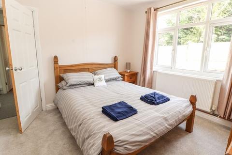 Bryn Hyfryd Abbey Drive, Gronant, Prestatyn, LL19 9TE