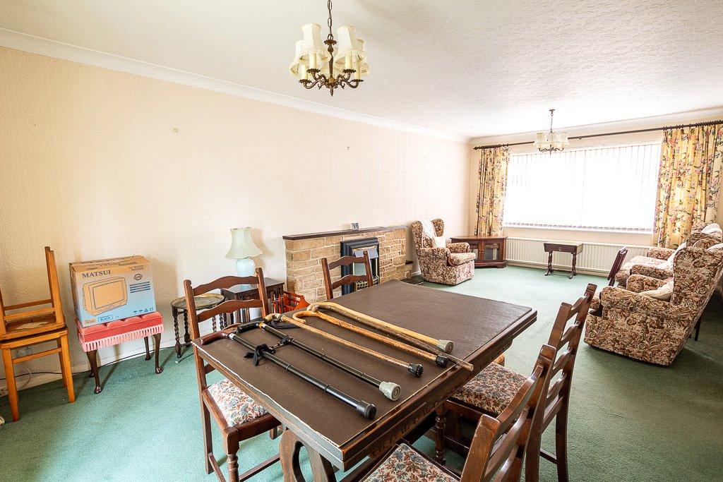 Carrington Drive, Humberston, Grimsby, Lincolnshire, DN36 3 bed