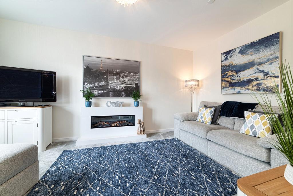 Rhyd Y Mor, Abergele, Conwy, LL22 4 bed detached house £375,000