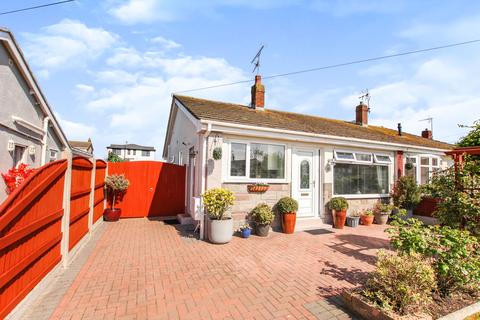 7 Bastion Close, Prestatyn, LL19 7LT