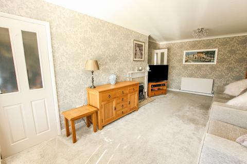 7 Bastion Close, Prestatyn, LL19 7LT