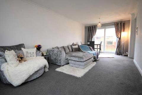 3 bedroom terraced house to rent - Nether Priors, Basildon, SS14