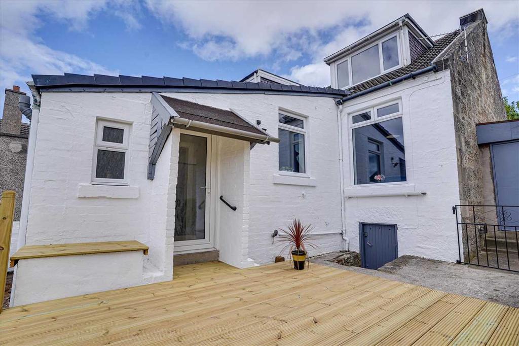 Broomhill View, Larkhall, LARKHALL 3 bed semidetached house £199,000