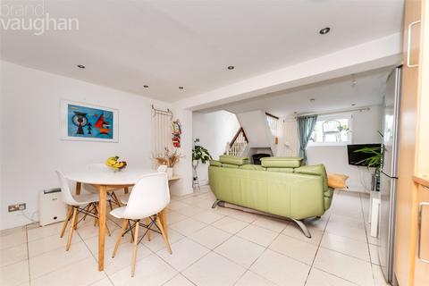 3 bedroom terraced house for sale - Queens Gardens, Brighton, East Sussex, BN1