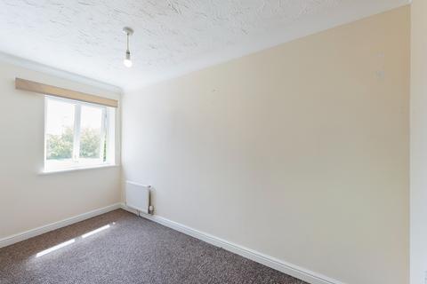 8 Hazel Road, Attleborough, NR17 1TB