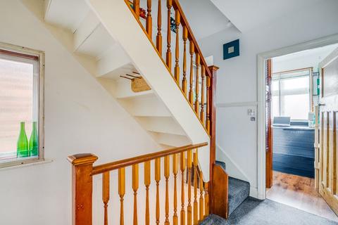80 Hartham Road, Isleworth, TW7 5ET