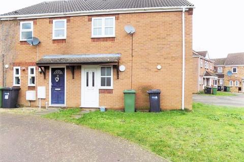 1 bedroom terraced house to rent, Caxton Court, King's Lynn, PE30