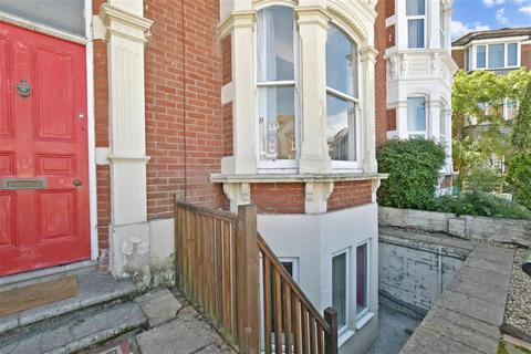 2 bedroom ground floor flat for sale - Whitwell Road, Southsea, Hampshire