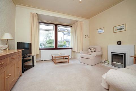61 Seres Road, Clarkston, Glasgow, G76 7QQ