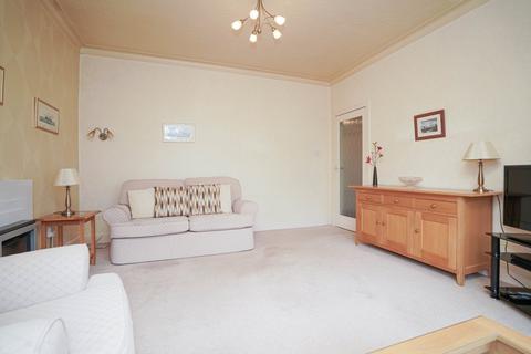 61 Seres Road, Clarkston, Glasgow, G76 7QQ