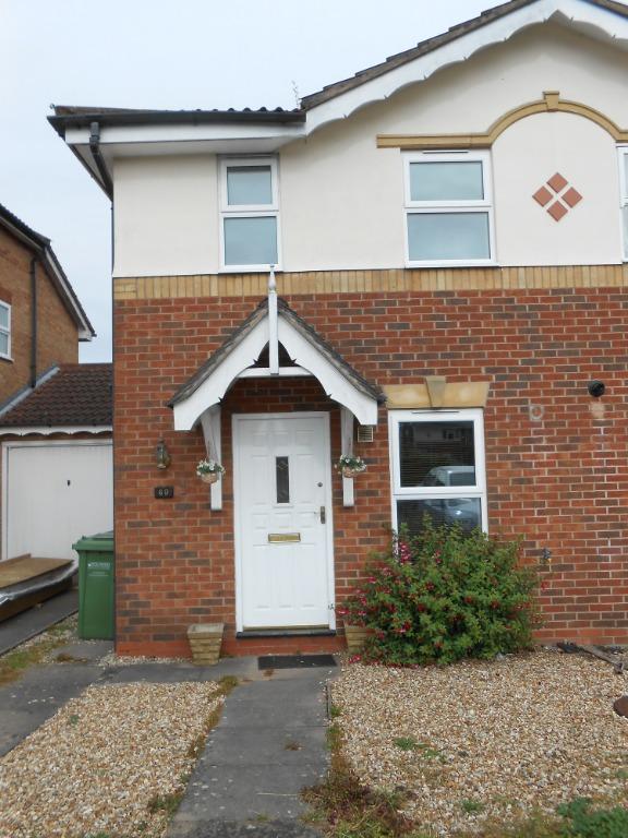 Larkspur Drive, Evesham, WR11 2 bed terraced house £825 pcm (£190 pw)