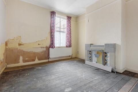 4a Slade Grove, Manchester, M13 0QF