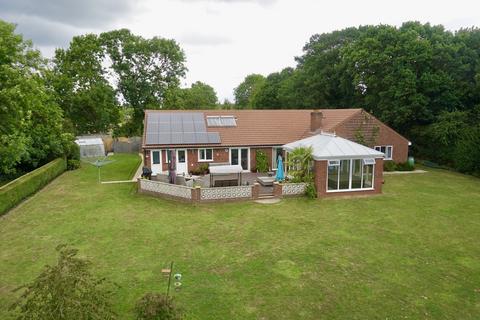 4 bedroom detached bungalow for sale, Main Street, Woodhall Spa LN10