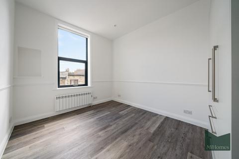 1 bedroom apartment to rent, High Road, Wood Green