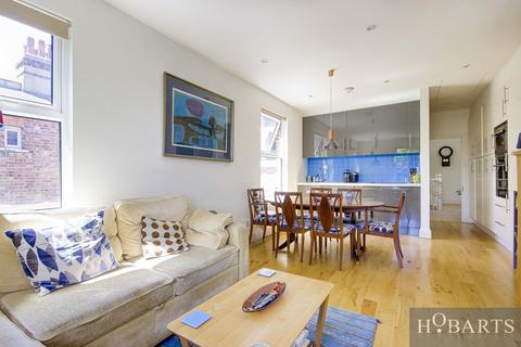 70a Marlborough Road, London, N22 8NN