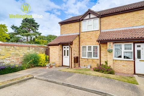 2 bedroom semi-detached house for sale - Harvest Court, St. Ives