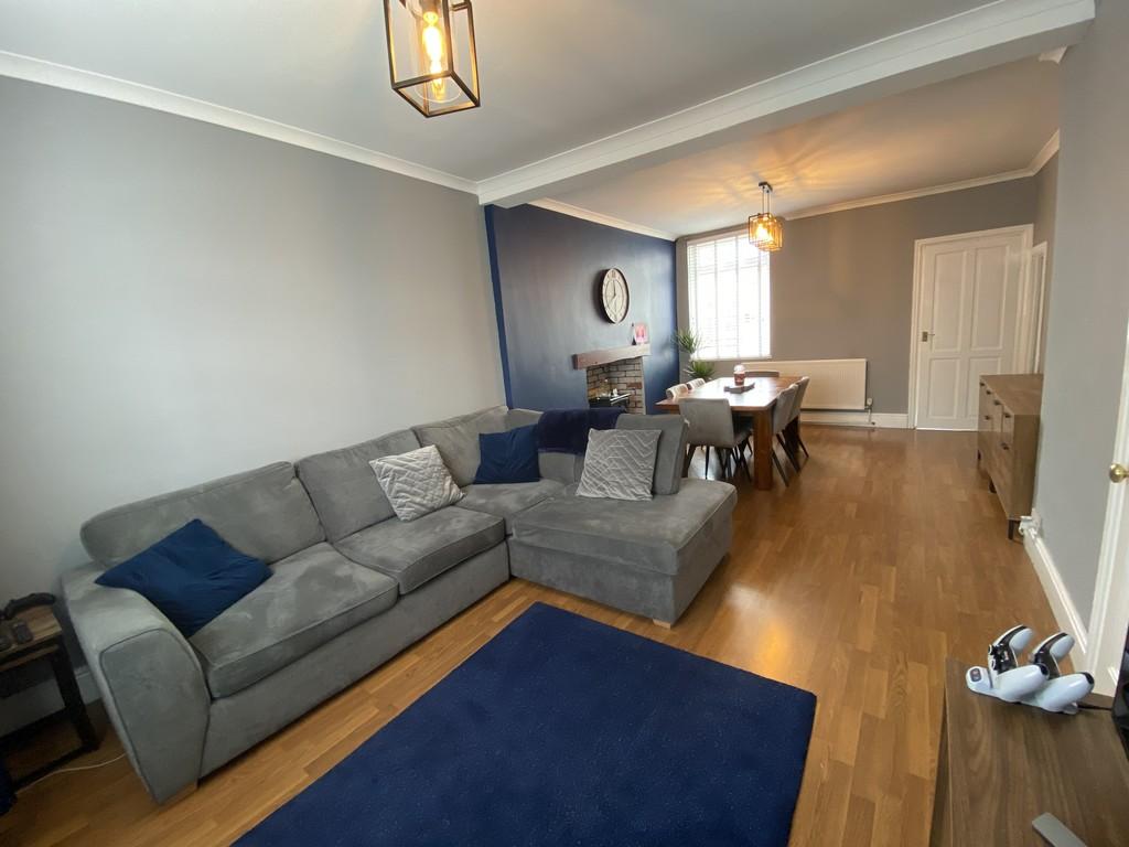 Gate Road, Penygroes 3 bed semidetached house £159,950